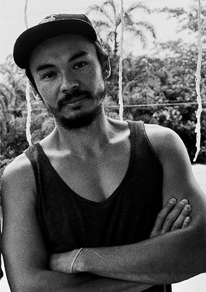 MANOS SUCIAS Director JOSEF WLADYKA Foto 01.jpg